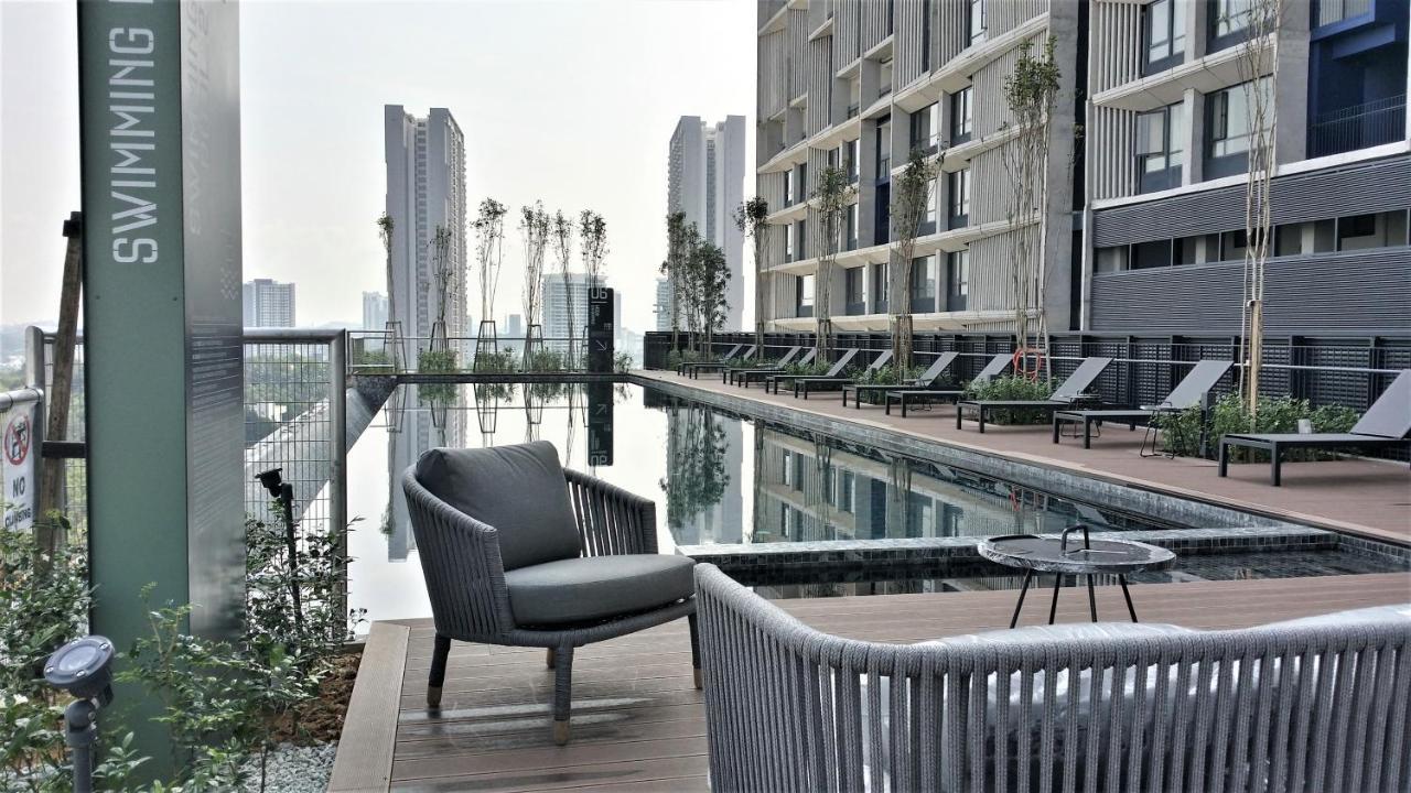 Urban Solitude At Tamarind Suite Cyberjaya Buitenkant foto